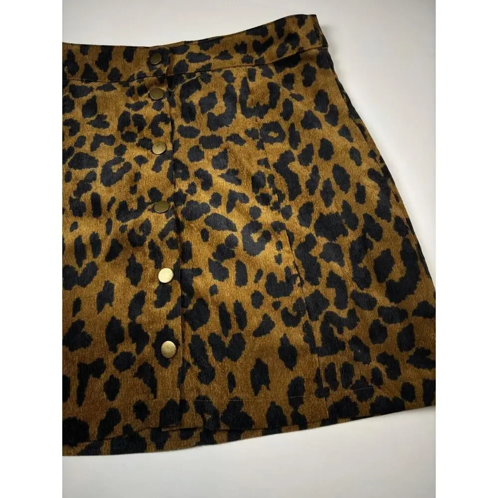 Akaiv Leopard Print Corduroy Button Front‎ Mini Skirt Brown Black Small